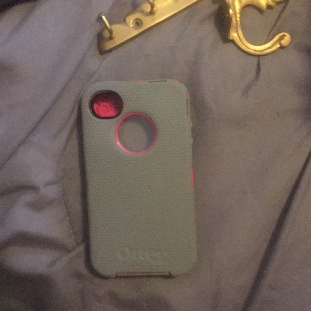 Otter Box - Picture 2 of 2